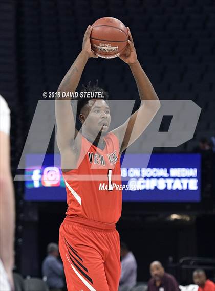 Thumbnail 2 in View Park vs. Stuart Hall (CIF State D4 Final) photogallery.