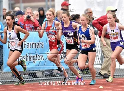 Thumbnail 3 in WIAA 4A Track and Field Championships  photogallery.