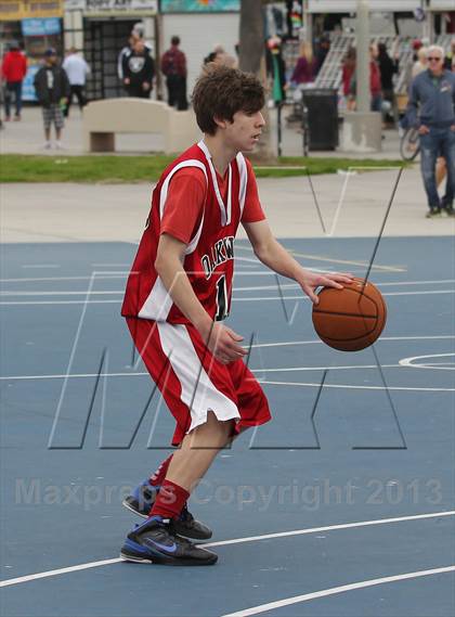 Thumbnail 3 in Oakwood vs. Pacifica Christian (@ Venice Beach) photogallery.
