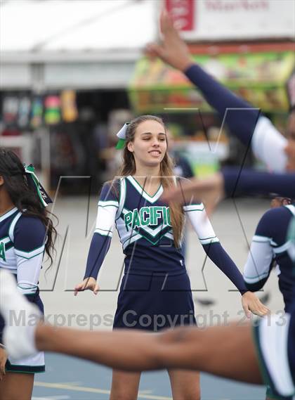 Thumbnail 3 in Oakwood vs. Pacifica Christian (@ Venice Beach) photogallery.