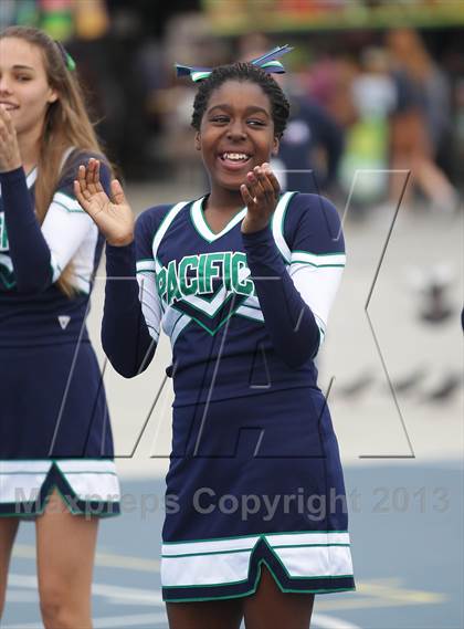 Thumbnail 3 in Oakwood vs. Pacifica Christian (@ Venice Beach) photogallery.