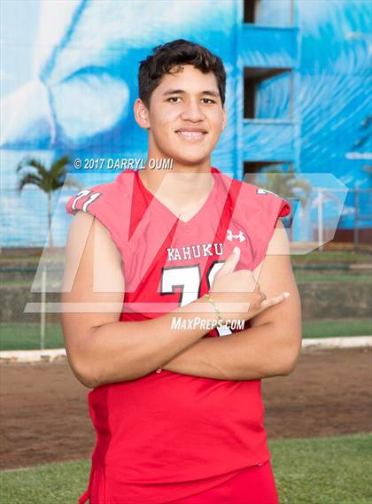Thumbnail 3 in Kahuku (Preseason Early Contenders Photo Shoot) photogallery.