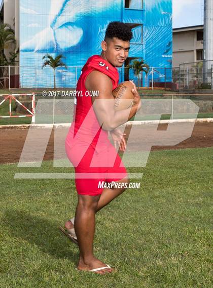 Thumbnail 1 in Kahuku (Preseason Early Contenders Photo Shoot) photogallery.