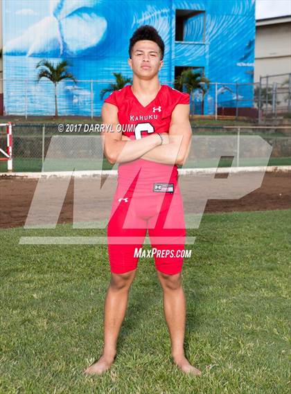 Thumbnail 3 in Kahuku (Preseason Early Contenders Photo Shoot) photogallery.