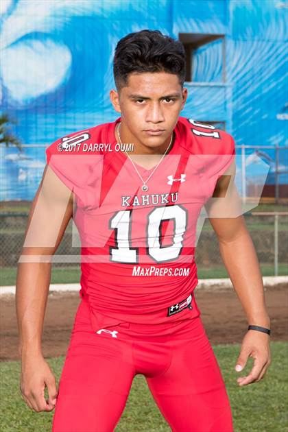 Thumbnail 1 in Kahuku (Preseason Early Contenders Photo Shoot) photogallery.