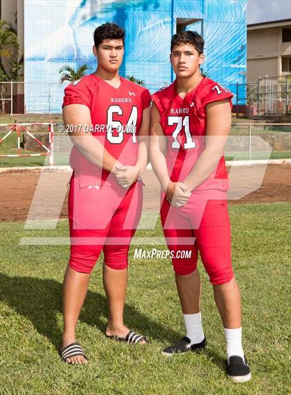 Thumbnail 3 in Kahuku (Preseason Early Contenders Photo Shoot) photogallery.