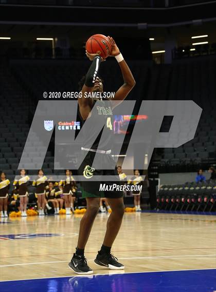 Thumbnail 2 in Monterey Trail vs Yuba City @ Golden 1 Center photogallery.
