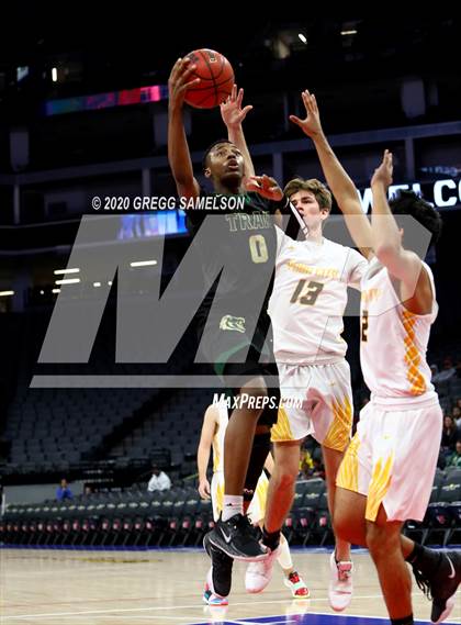 Thumbnail 2 in Monterey Trail vs Yuba City @ Golden 1 Center photogallery.