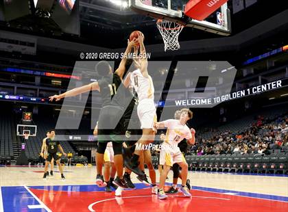Thumbnail 3 in Monterey Trail vs Yuba City @ Golden 1 Center photogallery.