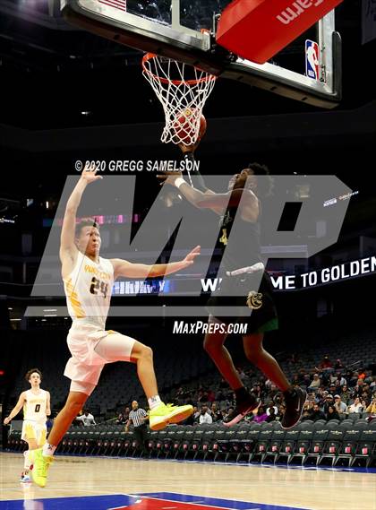 Thumbnail 3 in Monterey Trail vs Yuba City @ Golden 1 Center photogallery.