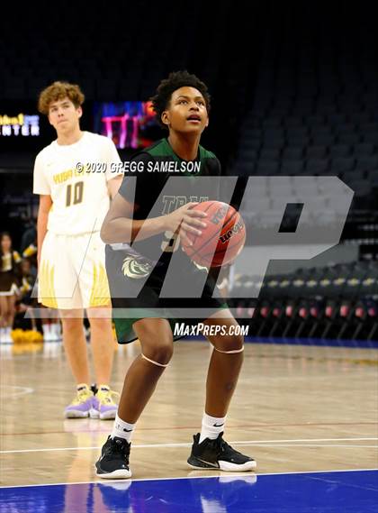 Thumbnail 3 in Monterey Trail vs Yuba City @ Golden 1 Center photogallery.