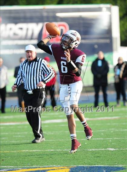 Thumbnail 1 in New Canaan vs. Windsor (CIAC Class L Semifinal) photogallery.
