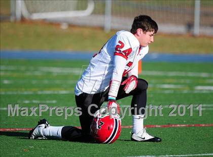 Thumbnail 1 in New Canaan vs. Windsor (CIAC Class L Semifinal) photogallery.