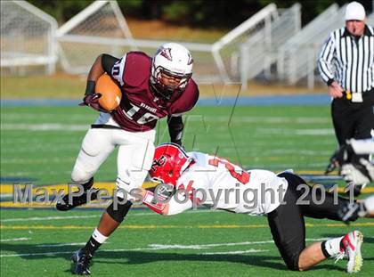 Thumbnail 3 in New Canaan vs. Windsor (CIAC Class L Semifinal) photogallery.
