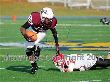 Thumbnail 2 in New Canaan vs. Windsor (CIAC Class L Semifinal) photogallery.