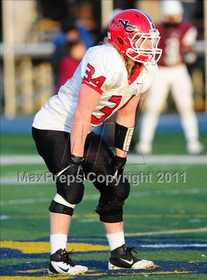 Thumbnail 3 in New Canaan vs. Windsor (CIAC Class L Semifinal) photogallery.