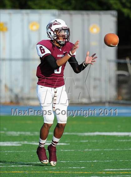 Thumbnail 1 in New Canaan vs. Windsor (CIAC Class L Semifinal) photogallery.