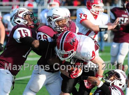 Thumbnail 3 in New Canaan vs. Windsor (CIAC Class L Semifinal) photogallery.