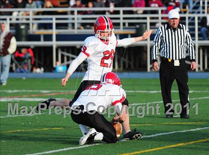 Thumbnail 1 in New Canaan vs. Windsor (CIAC Class L Semifinal) photogallery.