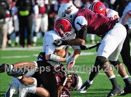 Thumbnail 3 in New Canaan vs. Windsor (CIAC Class L Semifinal) photogallery.