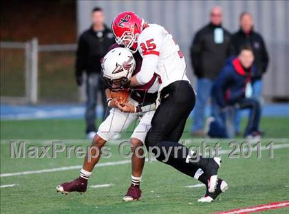Thumbnail 2 in New Canaan vs. Windsor (CIAC Class L Semifinal) photogallery.
