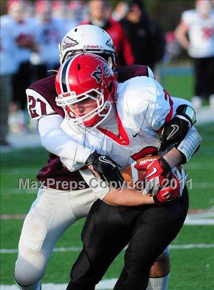 Thumbnail 2 in New Canaan vs. Windsor (CIAC Class L Semifinal) photogallery.