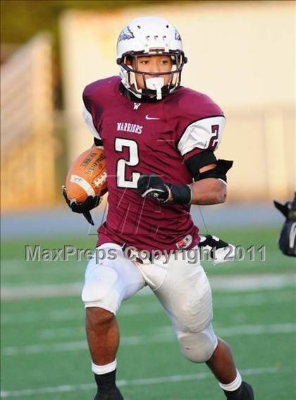 Thumbnail 2 in New Canaan vs. Windsor (CIAC Class L Semifinal) photogallery.