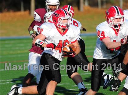 Thumbnail 2 in New Canaan vs. Windsor (CIAC Class L Semifinal) photogallery.