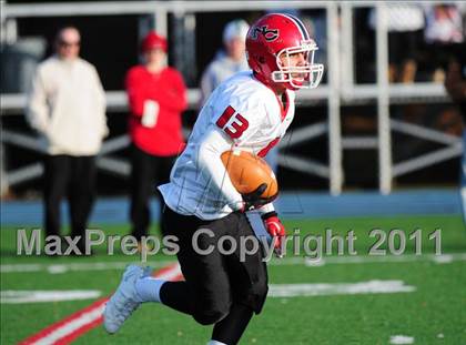 Thumbnail 2 in New Canaan vs. Windsor (CIAC Class L Semifinal) photogallery.
