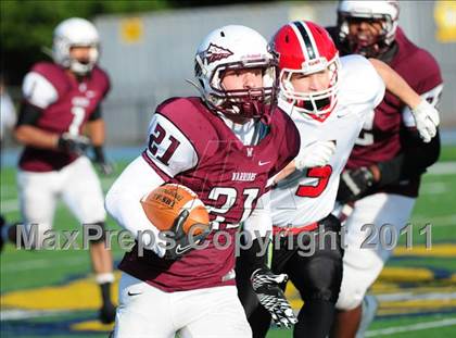Thumbnail 3 in New Canaan vs. Windsor (CIAC Class L Semifinal) photogallery.