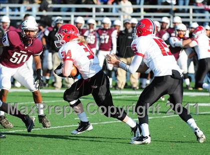 Thumbnail 2 in New Canaan vs. Windsor (CIAC Class L Semifinal) photogallery.