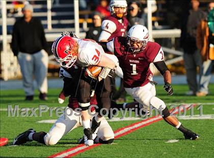 Thumbnail 2 in New Canaan vs. Windsor (CIAC Class L Semifinal) photogallery.