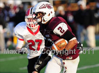 Thumbnail 1 in New Canaan vs. Windsor (CIAC Class L Semifinal) photogallery.