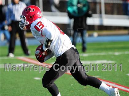 Thumbnail 3 in New Canaan vs. Windsor (CIAC Class L Semifinal) photogallery.