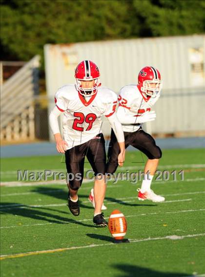 Thumbnail 3 in New Canaan vs. Windsor (CIAC Class L Semifinal) photogallery.