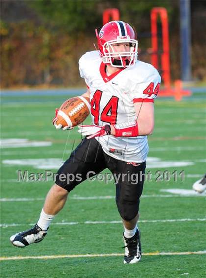 Thumbnail 1 in New Canaan vs. Windsor (CIAC Class L Semifinal) photogallery.