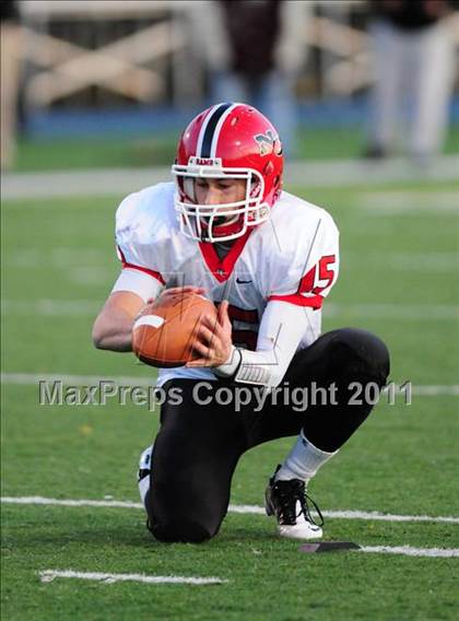 Thumbnail 1 in New Canaan vs. Windsor (CIAC Class L Semifinal) photogallery.