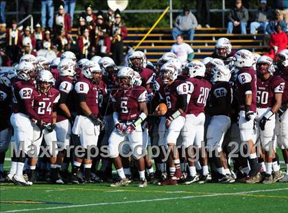 Thumbnail 2 in New Canaan vs. Windsor (CIAC Class L Semifinal) photogallery.
