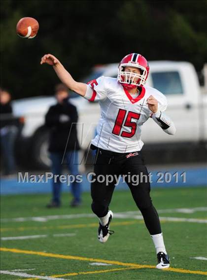 Thumbnail 1 in New Canaan vs. Windsor (CIAC Class L Semifinal) photogallery.