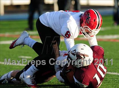 Thumbnail 2 in New Canaan vs. Windsor (CIAC Class L Semifinal) photogallery.