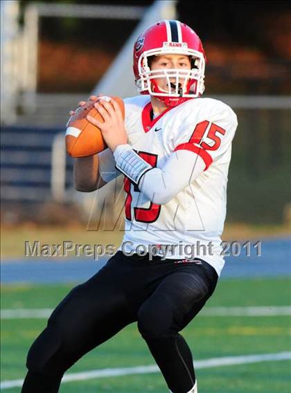 Thumbnail 2 in New Canaan vs. Windsor (CIAC Class L Semifinal) photogallery.