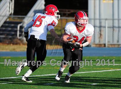Thumbnail 1 in New Canaan vs. Windsor (CIAC Class L Semifinal) photogallery.