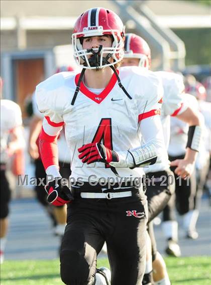 Thumbnail 2 in New Canaan vs. Windsor (CIAC Class L Semifinal) photogallery.