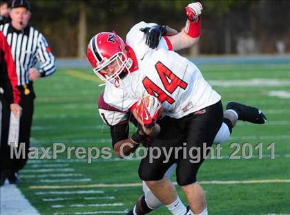 Thumbnail 3 in New Canaan vs. Windsor (CIAC Class L Semifinal) photogallery.