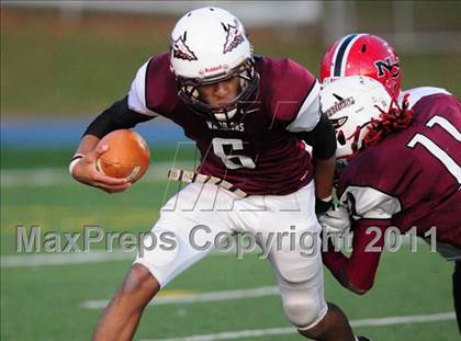 Thumbnail 1 in New Canaan vs. Windsor (CIAC Class L Semifinal) photogallery.
