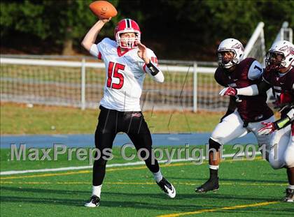 Thumbnail 2 in New Canaan vs. Windsor (CIAC Class L Semifinal) photogallery.