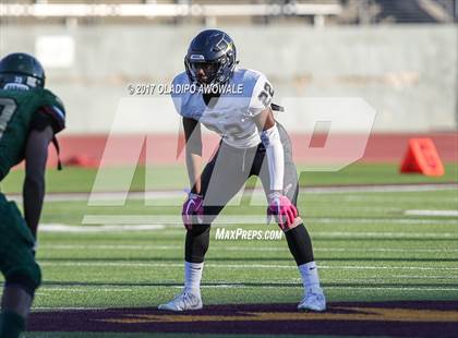 Thumbnail 2 in Longview vs. Dallas Jesuit (UIL 6A Area Playoff) photogallery.