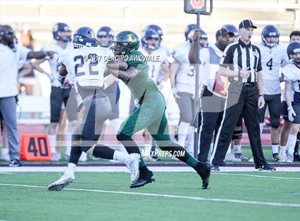 Thumbnail 1 in Longview vs. Dallas Jesuit (UIL 6A Area Playoff) photogallery.