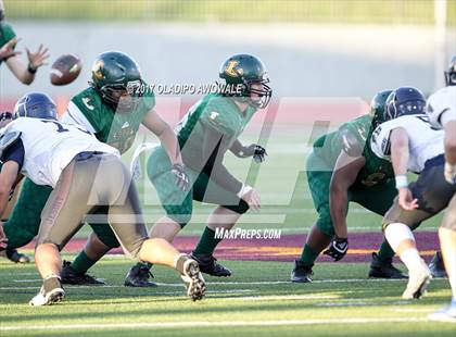Thumbnail 2 in Longview vs. Dallas Jesuit (UIL 6A Area Playoff) photogallery.