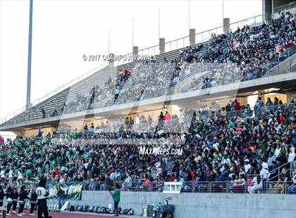Thumbnail 3 in Longview vs. Dallas Jesuit (UIL 6A Area Playoff) photogallery.